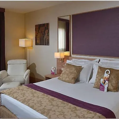 Crowne Plaza Toulouse, An Ihg 4* Tuluza
